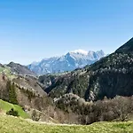 Appartementhaus-quadern *