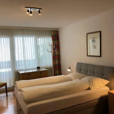 Appartementhaus-quadern Valens