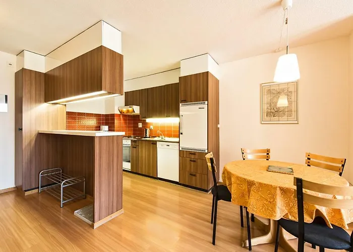 Appartement Appartementhaus-quadern Valens