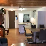 Appartementhaus-quadern *